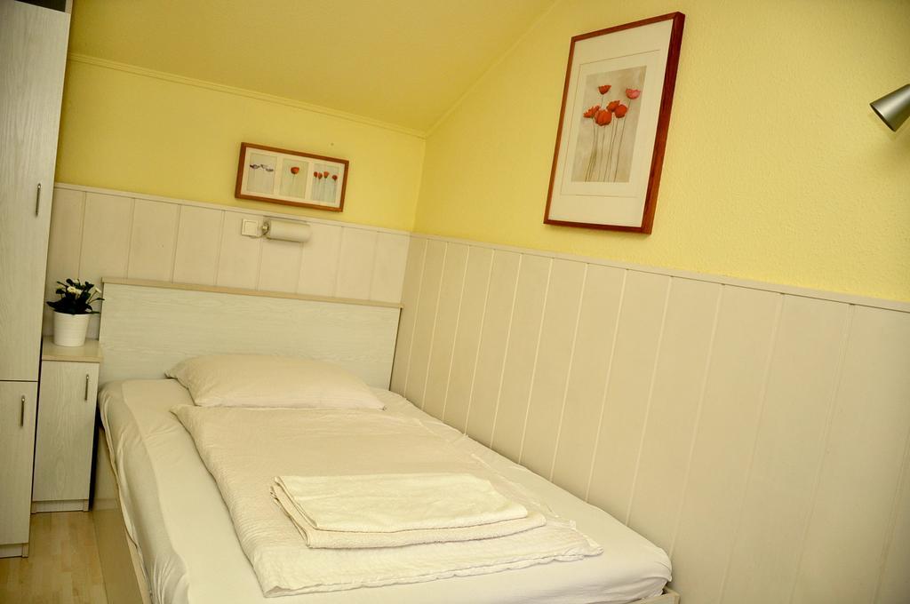 Ida Rooms Lajosmizse Δωμάτιο φωτογραφία
